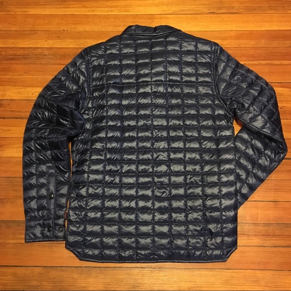 M The North Face Lost Coast ThermoBall Shacket - Picture 2 of 7